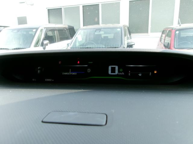 ステップワゴンスパーダ e:HEVスパーダ G・EX ホンダセンシング 雹災車 10インチナビ TV DVD再生 バックカメラ スマートキー LEDヘッドライト ハーフレザーシート 両席シートヒーター 後席モニター CMBS ETC 両側電動スライドドア(11枚目)