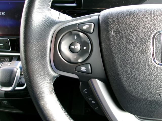 ステップワゴンスパーダ e:HEVスパーダ G・EX ホンダセンシング 雹災車 10インチナビ TV DVD再生 バックカメラ スマートキー LEDヘッドライト ハーフレザーシート 両席シートヒーター 後席モニター CMBS ETC 両側電動スライドドア(13枚目)