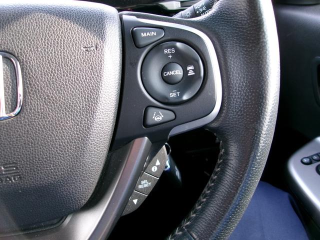 ステップワゴンスパーダ e:HEVスパーダ G・EX ホンダセンシング 雹災車 10インチナビ TV DVD再生 バックカメラ スマートキー LEDヘッドライト ハーフレザーシート 両席シートヒーター 後席モニター CMBS ETC 両側電動スライドドア(14枚目)