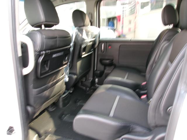 ステップワゴンスパーダ e:HEVスパーダ G・EX ホンダセンシング 雹災車 10インチナビ TV DVD再生 バックカメラ スマートキー LEDヘッドライト ハーフレザーシート 両席シートヒーター 後席モニター CMBS ETC 両側電動スライドドア(30枚目)