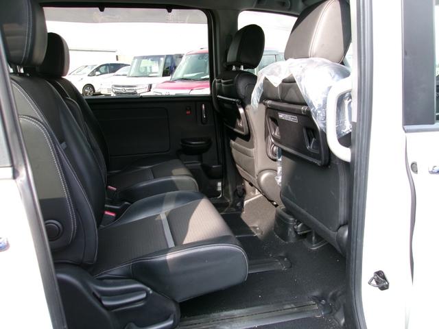 ステップワゴンスパーダ e:HEVスパーダ G・EX ホンダセンシング 雹災車 10インチナビ TV DVD再生 バックカメラ スマートキー LEDヘッドライト ハーフレザーシート 両席シートヒーター 後席モニター CMBS ETC 両側電動スライドドア(35枚目)