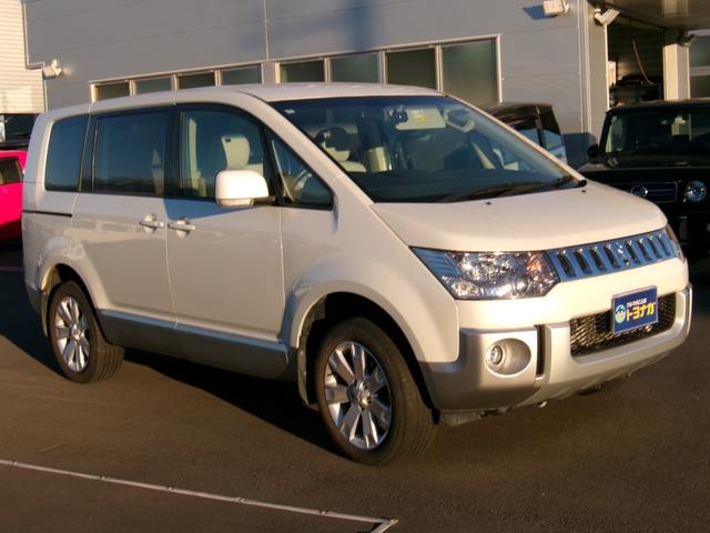 デリカD:5 D パワーパッケージ 7インチナビ フルセグ バックカメラ ビルトインETC キーフリー シートヒーター クルコン 両側電動スライドドアBluetooth パドルシフト(5枚目)