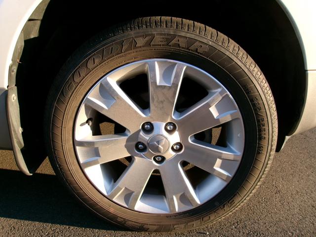 デリカD:5 D パワーパッケージ 7インチナビ フルセグ バックカメラ ビルトインETC キーフリー シートヒーター クルコン 両側電動スライドドアBluetooth パドルシフト(6枚目)