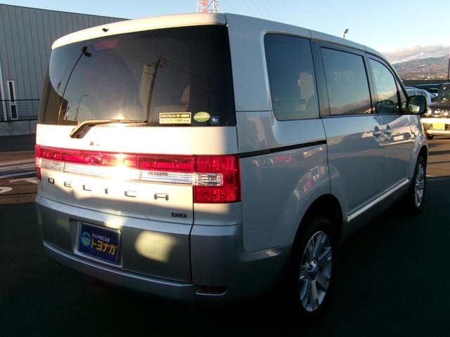 デリカD:5 D パワーパッケージ 7インチナビ フルセグ バックカメラ ビルトインETC キーフリー シートヒーター クルコン 両側電動スライドドアBluetooth パドルシフト(7枚目)