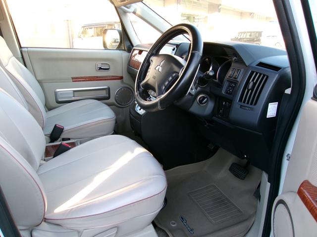 デリカD:5 D パワーパッケージ 7インチナビ フルセグ バックカメラ ビルトインETC キーフリー シートヒーター クルコン 両側電動スライドドアBluetooth パドルシフト(10枚目)