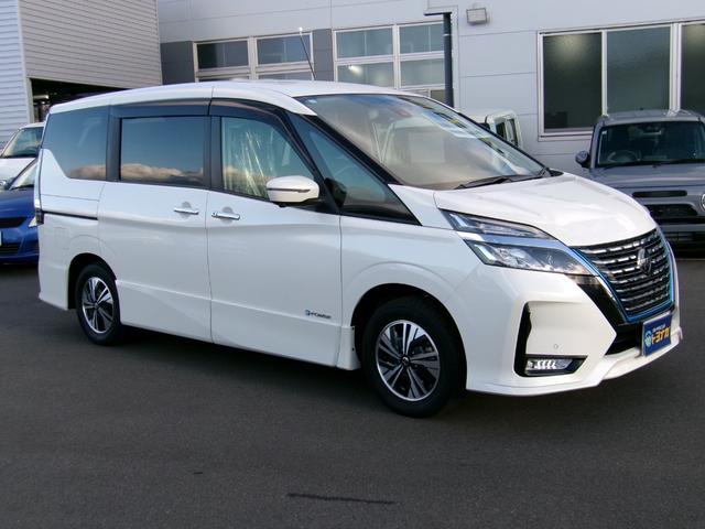 セレナ ｅ－パワー　ハイウェイスターＶ　ナビ　ＴＶ　ＤＶＤ再生　アラウンドビューモニター　両席シートヒーター　ＬＥＤヘッドランプ　プロパイロット　エマージェンシーブレーキ　Ｂｌｕｅｔｏｏｔｈ接続　前後ドラレコ　両側電動スライドドア（4枚目）