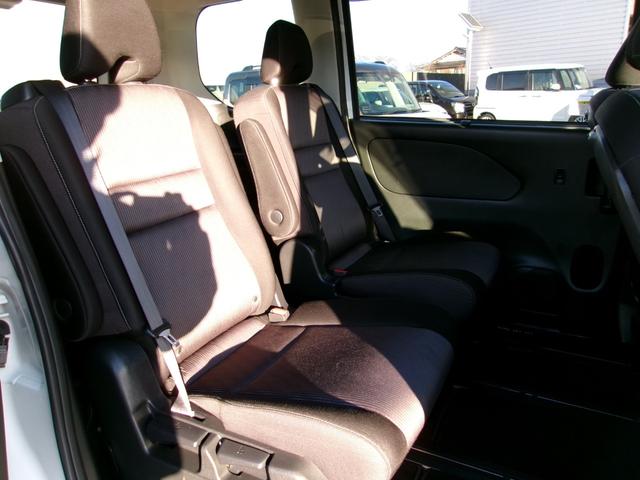 セレナ ｅ－パワー　ハイウェイスターＶ　ナビ　ＴＶ　ＤＶＤ再生　アラウンドビューモニター　両席シートヒーター　ＬＥＤヘッドランプ　プロパイロット　エマージェンシーブレーキ　Ｂｌｕｅｔｏｏｔｈ接続　前後ドラレコ　両側電動スライドドア（30枚目）