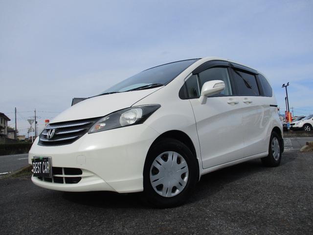 フリード Ｇ　ジャストセレクション　ＥＴＣ　バックカメラ　ナビ　ＴＶ　バックカメラ両側スライド・片側電動　ＨＩＤオートライト」キーレスエントリー　電動格納ミラー　３列シート　ウォークスルー　ＣＤ　ＵＳＢ　Ｂｌｕｅｔｏｏｔｈ（19枚目）