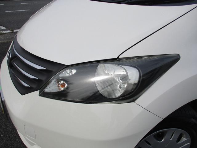 フリード Ｇ　ジャストセレクション　ＥＴＣ　バックカメラ　ナビ　ＴＶ　バックカメラ両側スライド・片側電動　ＨＩＤオートライト」キーレスエントリー　電動格納ミラー　３列シート　ウォークスルー　ＣＤ　ＵＳＢ　Ｂｌｕｅｔｏｏｔｈ（27枚目）