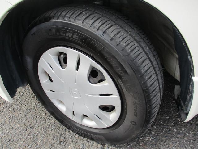 フリード Ｇ　ジャストセレクション　ＥＴＣ　バックカメラ　ナビ　ＴＶ　バックカメラ両側スライド・片側電動　ＨＩＤオートライト」キーレスエントリー　電動格納ミラー　３列シート　ウォークスルー　ＣＤ　ＵＳＢ　Ｂｌｕｅｔｏｏｔｈ（36枚目）