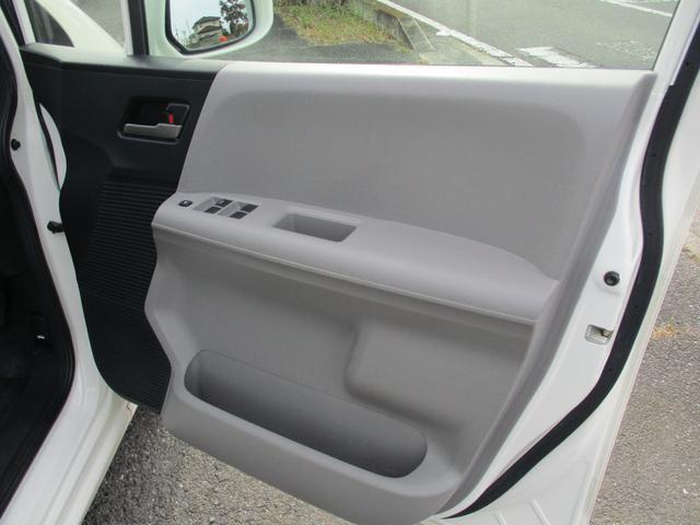 フリード Ｇ　ジャストセレクション　ＥＴＣ　バックカメラ　ナビ　ＴＶ　バックカメラ両側スライド・片側電動　ＨＩＤオートライト」キーレスエントリー　電動格納ミラー　３列シート　ウォークスルー　ＣＤ　ＵＳＢ　Ｂｌｕｅｔｏｏｔｈ（51枚目）