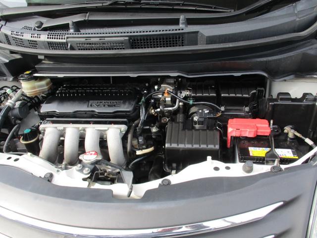 フリード Ｇ　ジャストセレクション　ＥＴＣ　バックカメラ　ナビ　ＴＶ　バックカメラ両側スライド・片側電動　ＨＩＤオートライト」キーレスエントリー　電動格納ミラー　３列シート　ウォークスルー　ＣＤ　ＵＳＢ　Ｂｌｕｅｔｏｏｔｈ（53枚目）