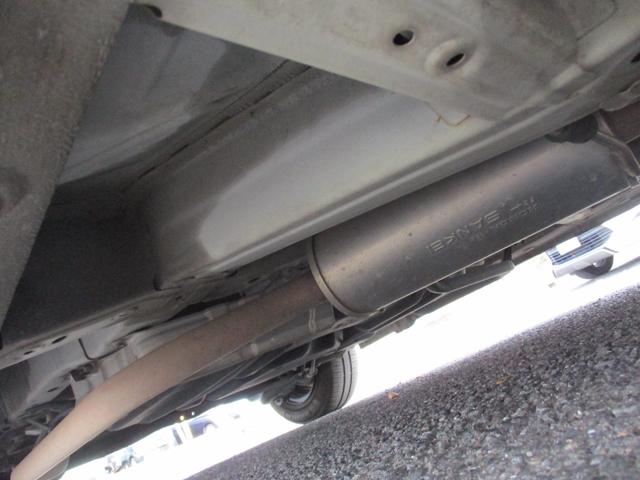 フリード Ｇ　ジャストセレクション　ＥＴＣ　バックカメラ　ナビ　ＴＶ　バックカメラ両側スライド・片側電動　ＨＩＤオートライト」キーレスエントリー　電動格納ミラー　３列シート　ウォークスルー　ＣＤ　ＵＳＢ　Ｂｌｕｅｔｏｏｔｈ（62枚目）