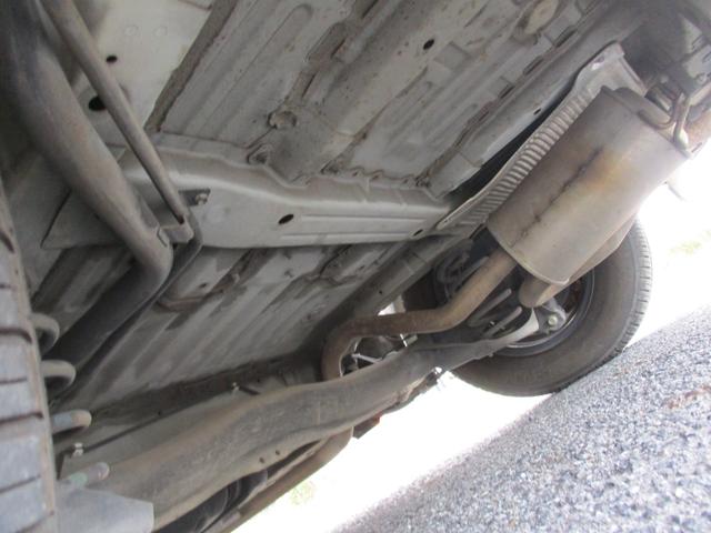 フリード Ｇ　ジャストセレクション　ＥＴＣ　バックカメラ　ナビ　ＴＶ　バックカメラ両側スライド・片側電動　ＨＩＤオートライト」キーレスエントリー　電動格納ミラー　３列シート　ウォークスルー　ＣＤ　ＵＳＢ　Ｂｌｕｅｔｏｏｔｈ（63枚目）