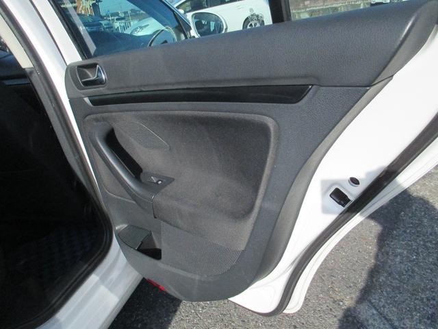 ゴルフヴァリアント TSIトレンドラインプレミアムエディション 禁煙車 ドライブレコーダー ETC ナビ TV アルミホイール キーレスエントリー 電動格納ミラー AT 盗難防止システム ルーフレール ABS ESC CD DVD再生 Bluetooth(69枚目)