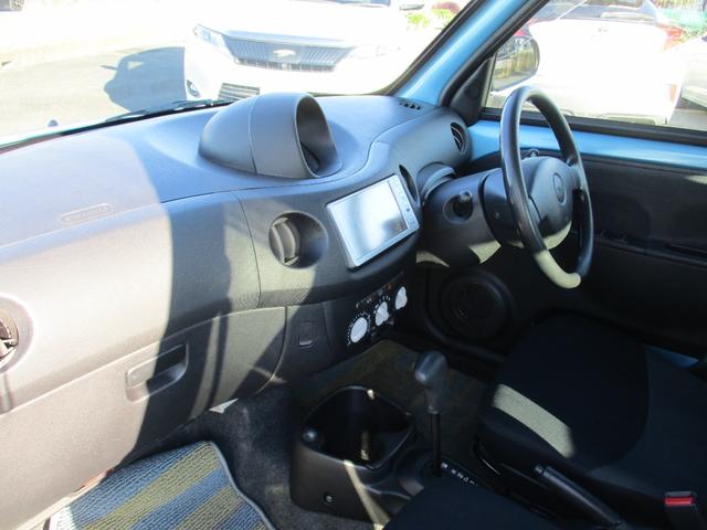 エッセ Ｘスペシャル　ワンオーナー　禁煙車　ナビ　ＴＶ　キーレスエントリー　ＡＴ　盗難防止システム　ＣＤ　衝突安全ボディ　エアコン　記録簿（10枚目）