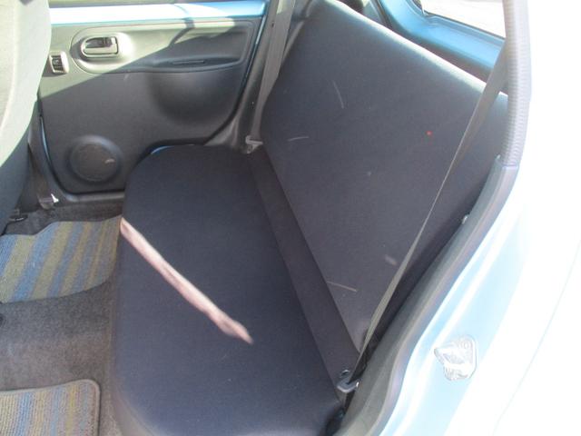 エッセ Ｘスペシャル　ワンオーナー　禁煙車　ナビ　ＴＶ　キーレスエントリー　ＡＴ　盗難防止システム　ＣＤ　衝突安全ボディ　エアコン　記録簿（12枚目）