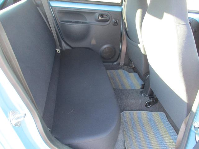 エッセ Ｘスペシャル　ワンオーナー　禁煙車　ナビ　ＴＶ　キーレスエントリー　ＡＴ　盗難防止システム　ＣＤ　衝突安全ボディ　エアコン　記録簿（13枚目）