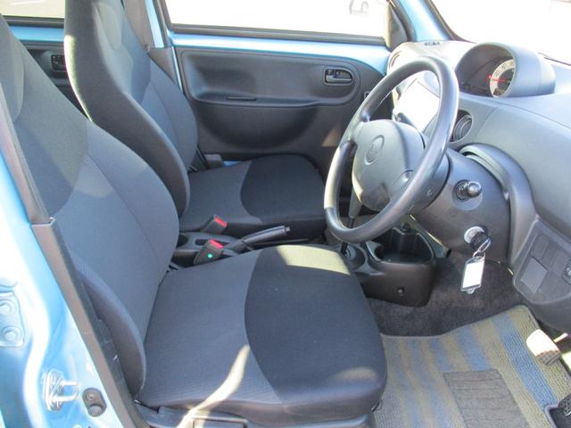 エッセ Ｘスペシャル　ワンオーナー　禁煙車　ナビ　ＴＶ　キーレスエントリー　ＡＴ　盗難防止システム　ＣＤ　衝突安全ボディ　エアコン　記録簿（15枚目）