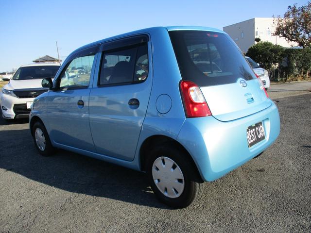 エッセ Ｘスペシャル　ワンオーナー　禁煙車　ナビ　ＴＶ　キーレスエントリー　ＡＴ　盗難防止システム　ＣＤ　衝突安全ボディ　エアコン　記録簿（30枚目）