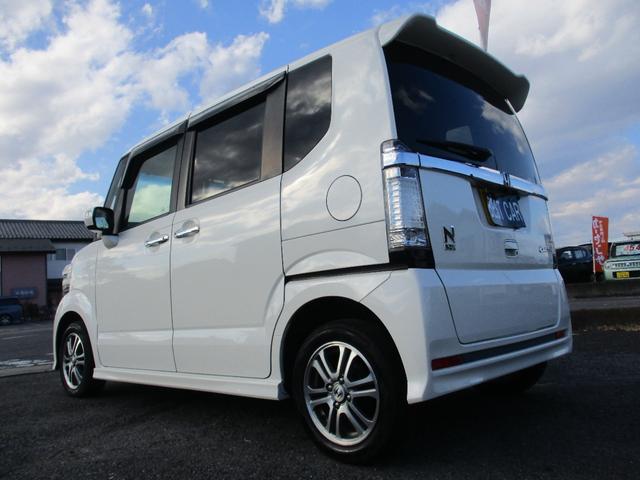 Ｎ－ＢＯＸカスタム Ｇ・Ｌパッケージ　ＥＴＣ　バックカメラ　両側電動スライドドア　オートライト　ＨＩＤ　スマートキー　アイドリングストップ　ベンチシート　ＣＶＴ　盗難防止システム　ＡＢＳ　ＥＳＣ　チップアップシート　アルミホイール（17枚目）