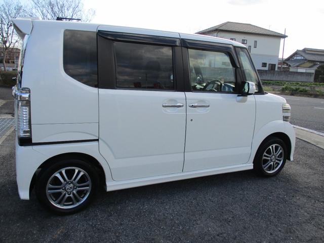 Ｎ－ＢＯＸカスタム Ｇ・Ｌパッケージ　ＥＴＣ　バックカメラ　両側電動スライドドア　オートライト　ＨＩＤ　スマートキー　アイドリングストップ　ベンチシート　ＣＶＴ　盗難防止システム　ＡＢＳ　ＥＳＣ　チップアップシート　アルミホイール（24枚目）