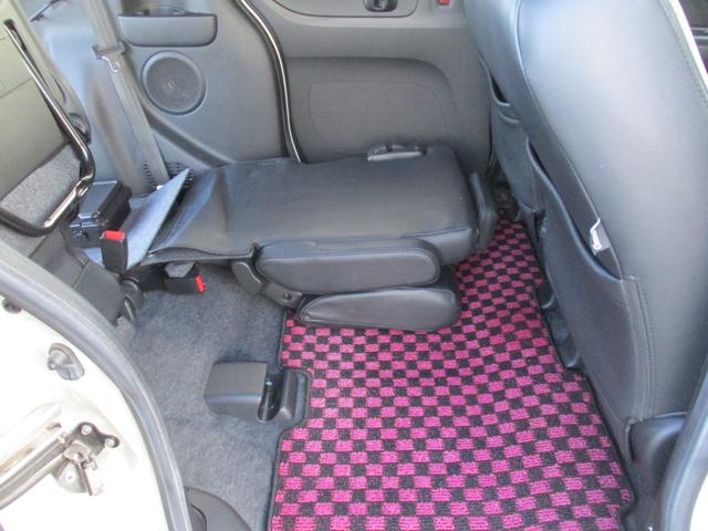 Ｎ－ＢＯＸカスタム Ｇ・Ｌパッケージ　ＥＴＣ　バックカメラ　両側電動スライドドア　オートライト　ＨＩＤ　スマートキー　アイドリングストップ　ベンチシート　ＣＶＴ　盗難防止システム　ＡＢＳ　ＥＳＣ　チップアップシート　アルミホイール（51枚目）