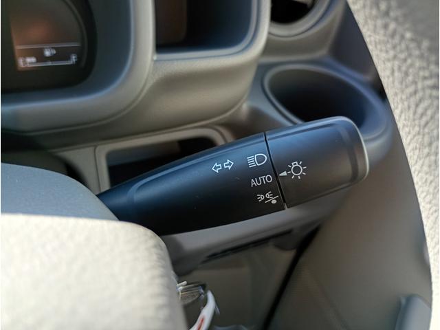 エブリイ ＰＣ　届出済未使用車　ＬＥＤヘッドライト　運転席シートヒーター　ＵＳＢ電源ソケット　マニュアルエアコン　シートヒーター　オートライト　キーレスキー　スズキセーフティサポート（15枚目）