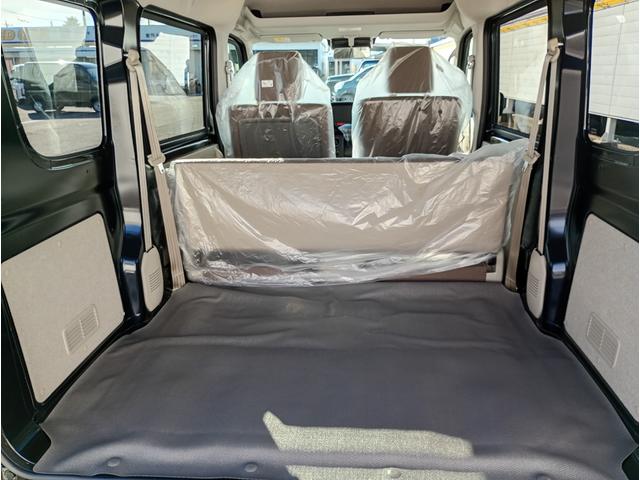 エブリイ ＰＣ　届出済未使用車　ＬＥＤヘッドライト　運転席シートヒーター　ＵＳＢ電源ソケット　マニュアルエアコン　シートヒーター　オートライト　キーレスキー　スズキセーフティサポート（29枚目）