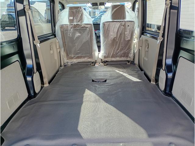 エブリイ ＰＣ　届出済未使用車　ＬＥＤヘッドライト　運転席シートヒーター　ＵＳＢ電源ソケット　マニュアルエアコン　シートヒーター　オートライト　キーレスキー　スズキセーフティサポート（30枚目）