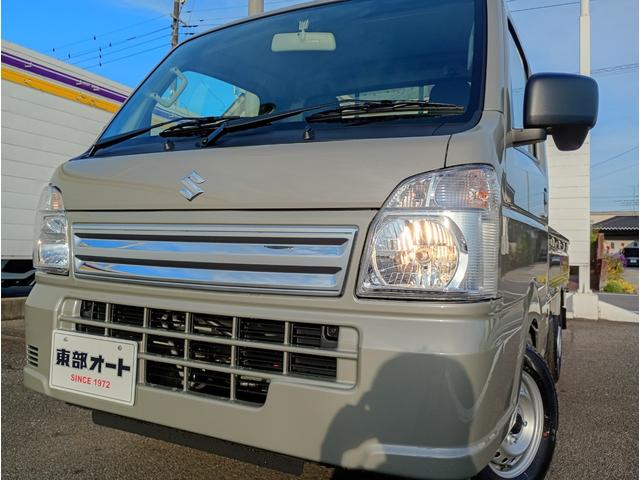 キャリイトラック ＫＣエアコン・パワステ　届出済未使用車　４ＷＤ　４ＡＴ　ＡＭ・ＦＭラジオ　セーフティサポート非装着車　Ｗエアバック　パワーウィンドウ　オートライト　マニュアルエアコン　キーレスキー　コーナーセンサー　アイドリングストップ（4枚目）