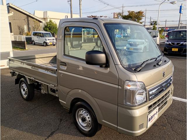 キャリイトラック ＫＣエアコン・パワステ　届出済未使用車　４ＷＤ　４ＡＴ　ＡＭ・ＦＭラジオ　セーフティサポート非装着車　Ｗエアバック　パワーウィンドウ　オートライト　マニュアルエアコン　キーレスキー　コーナーセンサー　アイドリングストップ（31枚目）