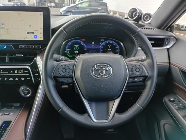 ハリアーハイブリッド Ｇ　１オーナー　純正１０インチメモリーナビ　フルセグＴＶ　バックカメラ　ビルトインＥＴＣ　デジタルインナーミラー　ハーフレザーシート　パワーシート　ＬＥＤヘッドライト　パワーバックドア　レーダークルコン（12枚目）