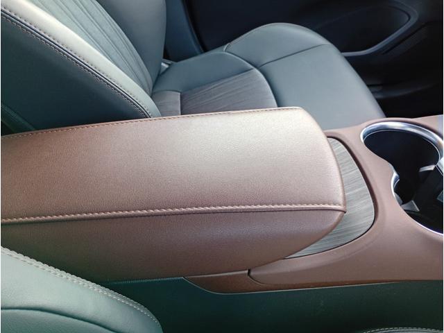 ハリアーハイブリッド Ｇ　１オーナー　純正１０インチメモリーナビ　フルセグＴＶ　バックカメラ　ビルトインＥＴＣ　デジタルインナーミラー　ハーフレザーシート　パワーシート　ＬＥＤヘッドライト　パワーバックドア　レーダークルコン（24枚目）