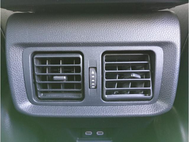 ハリアーハイブリッド Ｇ　１オーナー　純正１０インチメモリーナビ　フルセグＴＶ　バックカメラ　ビルトインＥＴＣ　デジタルインナーミラー　ハーフレザーシート　パワーシート　ＬＥＤヘッドライト　パワーバックドア　レーダークルコン（33枚目）