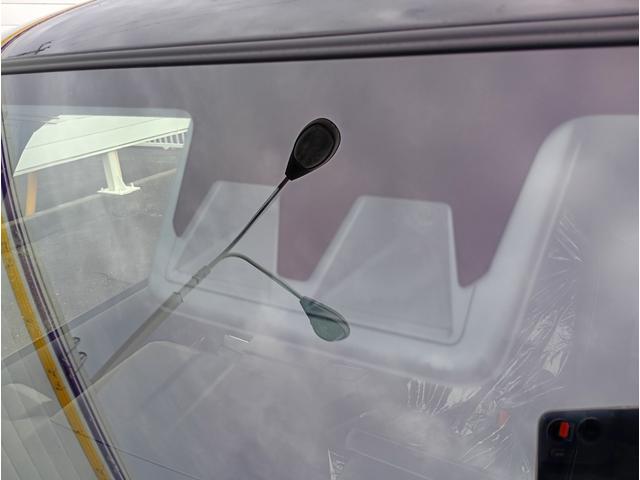 タフト G ダーククロムベンチャー 届出済未使用車 特別装備ダークブラックメッキ ガンメタリック塗装 フードガーニッシュ アンダーガーニッシュ バックドアガーニッシュ 15インチAW ブラックマイカメタリック塗装 ドアアウターハンドル(48枚目)