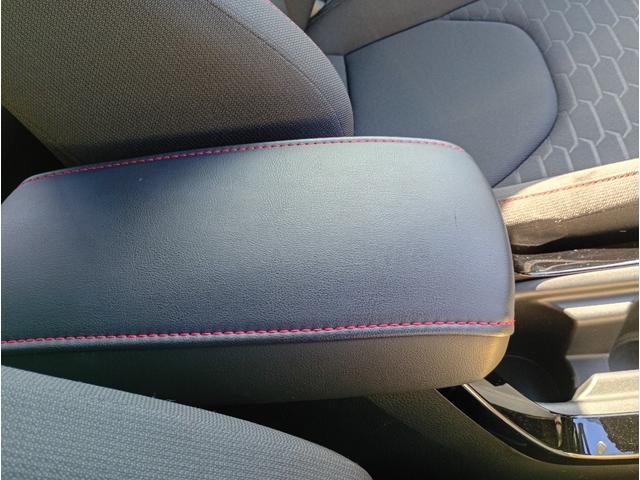 カローラスポーツ ハイブリッドＧ　Ｚ　１オーナー　純正９インチＳＤナビ　バックカメラ　フルセグＴＶ　走行中ＯＫ　ＤＶＤ　ＣＤ　Ｂｌｕｅｔｏｏｔｈ　ＨＤＭＩ　ドラレコ　ＥＴＣ２．０　レーダークルコン　ＬＥＤヘッドライトフォグ　前後ソナー（25枚目）