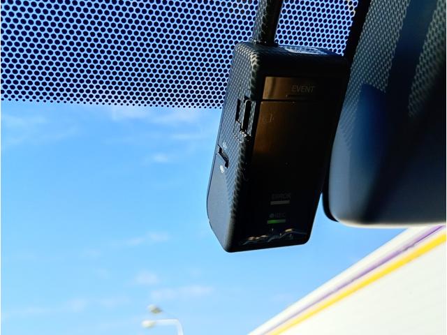 カローラスポーツ ハイブリッドＧ　Ｚ　１オーナー　純正９インチＳＤナビ　バックカメラ　フルセグＴＶ　走行中ＯＫ　ＤＶＤ　ＣＤ　Ｂｌｕｅｔｏｏｔｈ　ＨＤＭＩ　ドラレコ　ＥＴＣ２．０　レーダークルコン　ＬＥＤヘッドライトフォグ　前後ソナー（26枚目）