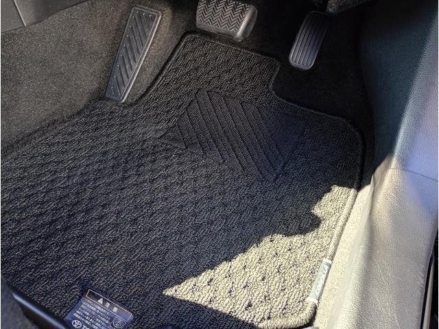 カローラスポーツ ハイブリッドＧ　Ｚ　１オーナー　純正９インチＳＤナビ　バックカメラ　フルセグＴＶ　走行中ＯＫ　ＤＶＤ　ＣＤ　Ｂｌｕｅｔｏｏｔｈ　ＨＤＭＩ　ドラレコ　ＥＴＣ２．０　レーダークルコン　ＬＥＤヘッドライトフォグ　前後ソナー（30枚目）