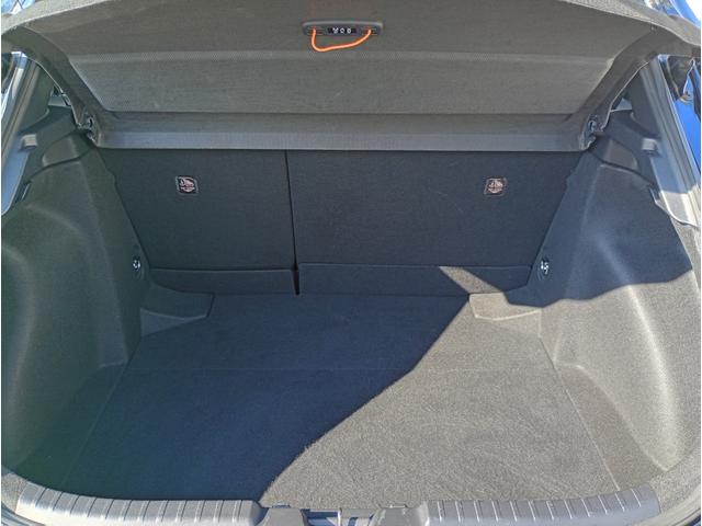 カローラスポーツ ハイブリッドＧ　Ｚ　１オーナー　純正９インチＳＤナビ　バックカメラ　フルセグＴＶ　走行中ＯＫ　ＤＶＤ　ＣＤ　Ｂｌｕｅｔｏｏｔｈ　ＨＤＭＩ　ドラレコ　ＥＴＣ２．０　レーダークルコン　ＬＥＤヘッドライトフォグ　前後ソナー（36枚目）