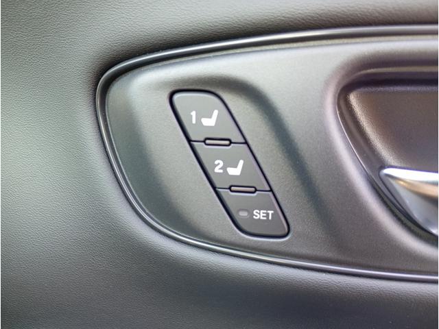 ZR-V e:HEV Z 1オーナー 4WD 純正メモリーナビ フルセグTV 全方位モニター レーダークルコン 前後ドラレコ シートヒーター パワーバックドア ETC2.0 パドルシフト レザーシート BOSEサウンド(7枚目)