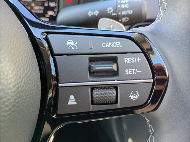 ZR-V e:HEV Z 1オーナー 4WD 純正メモリーナビ フルセグTV 全方位モニター レーダークルコン 前後ドラレコ シートヒーター パワーバックドア ETC2.0 パドルシフト レザーシート BOSEサウンド(16枚目)