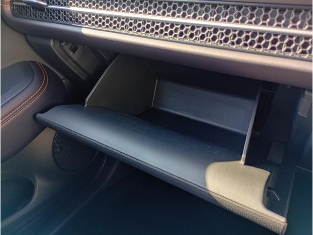 ZR-V e:HEV Z 1オーナー 4WD 純正メモリーナビ フルセグTV 全方位モニター レーダークルコン 前後ドラレコ シートヒーター パワーバックドア ETC2.0 パドルシフト レザーシート BOSEサウンド(32枚目)