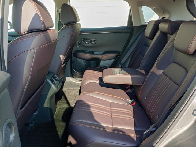 ZR-V e:HEV Z 1オーナー 4WD 純正メモリーナビ フルセグTV 全方位モニター レーダークルコン 前後ドラレコ シートヒーター パワーバックドア ETC2.0 パドルシフト レザーシート BOSEサウンド(43枚目)