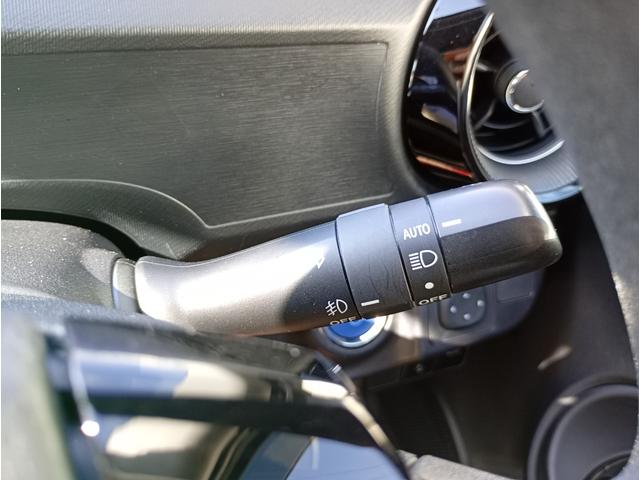 アクア Ｓスタイルブラック　１オーナー　純正９インチＳＤナビ　バックカメラ　フルセグＴＶ　ＤＶＤ　ＣＤ　トヨタセイフティ　シートヒーター　ＥＴＣ２．０　Ｂｌｕｅｔｏｏｔｈ　ドラレコ　ステアリングスイッチ　ＬＥＤヘッドライト（16枚目）