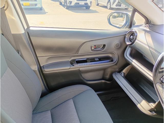 アクア Ｓスタイルブラック　１オーナー　純正９インチＳＤナビ　バックカメラ　フルセグＴＶ　ＤＶＤ　ＣＤ　トヨタセイフティ　シートヒーター　ＥＴＣ２．０　Ｂｌｕｅｔｏｏｔｈ　ドラレコ　ステアリングスイッチ　ＬＥＤヘッドライト（26枚目）