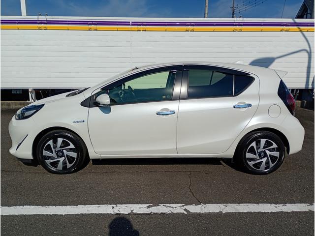 アクア Ｓスタイルブラック　１オーナー　純正９インチＳＤナビ　バックカメラ　フルセグＴＶ　ＤＶＤ　ＣＤ　トヨタセイフティ　シートヒーター　ＥＴＣ２．０　Ｂｌｕｅｔｏｏｔｈ　ドラレコ　ステアリングスイッチ　ＬＥＤヘッドライト（39枚目）