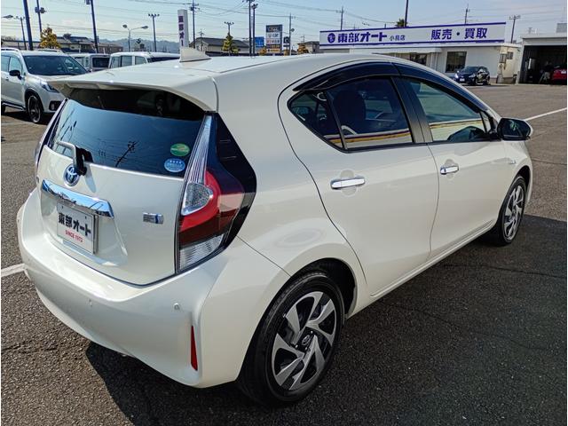 アクア Ｓスタイルブラック　１オーナー　純正９インチＳＤナビ　バックカメラ　フルセグＴＶ　ＤＶＤ　ＣＤ　トヨタセイフティ　シートヒーター　ＥＴＣ２．０　Ｂｌｕｅｔｏｏｔｈ　ドラレコ　ステアリングスイッチ　ＬＥＤヘッドライト（42枚目）