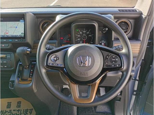 Ｎ－ＶＡＮ ファン　スタイル＋ネイチャー　純正メモリーナビ　バックカメラ　フルセグＴＶ　Ｂｌｕｅｔｏｏｔｈ　両側スライドドア　レーダークルコン　ＬＥＤヘッドライト　ＬＥＤフォグ　オートライト　リアソナー　アームレスト　ホンダセンシング（9枚目）