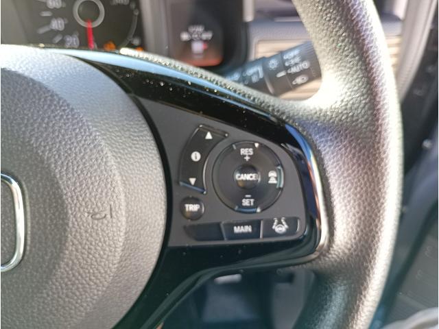 Ｎ－ＶＡＮ ファン　スタイル＋ネイチャー　純正メモリーナビ　バックカメラ　フルセグＴＶ　Ｂｌｕｅｔｏｏｔｈ　両側スライドドア　レーダークルコン　ＬＥＤヘッドライト　ＬＥＤフォグ　オートライト　リアソナー　アームレスト　ホンダセンシング（11枚目）